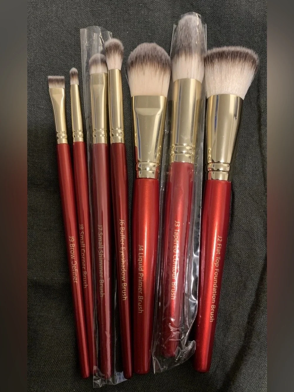 Juvia’s Place Pro Red Face & Eye Makeup Brush (7 pieces only)